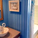 6 Person In *